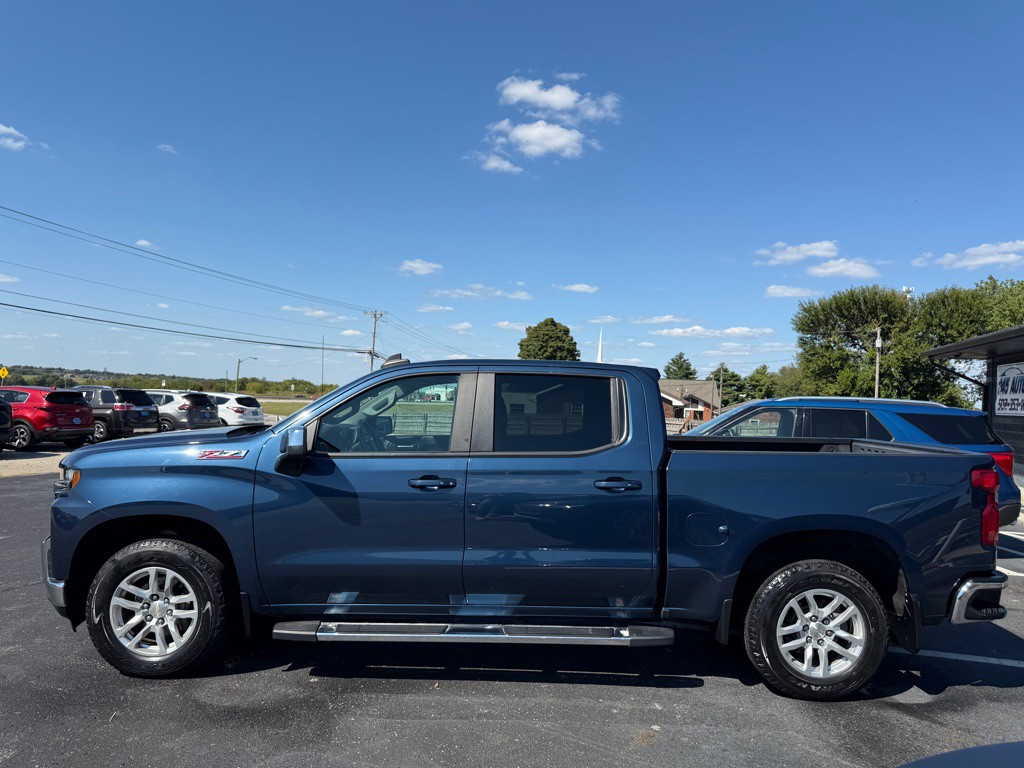2019 Chevrolet Silverado 1500 Image 2