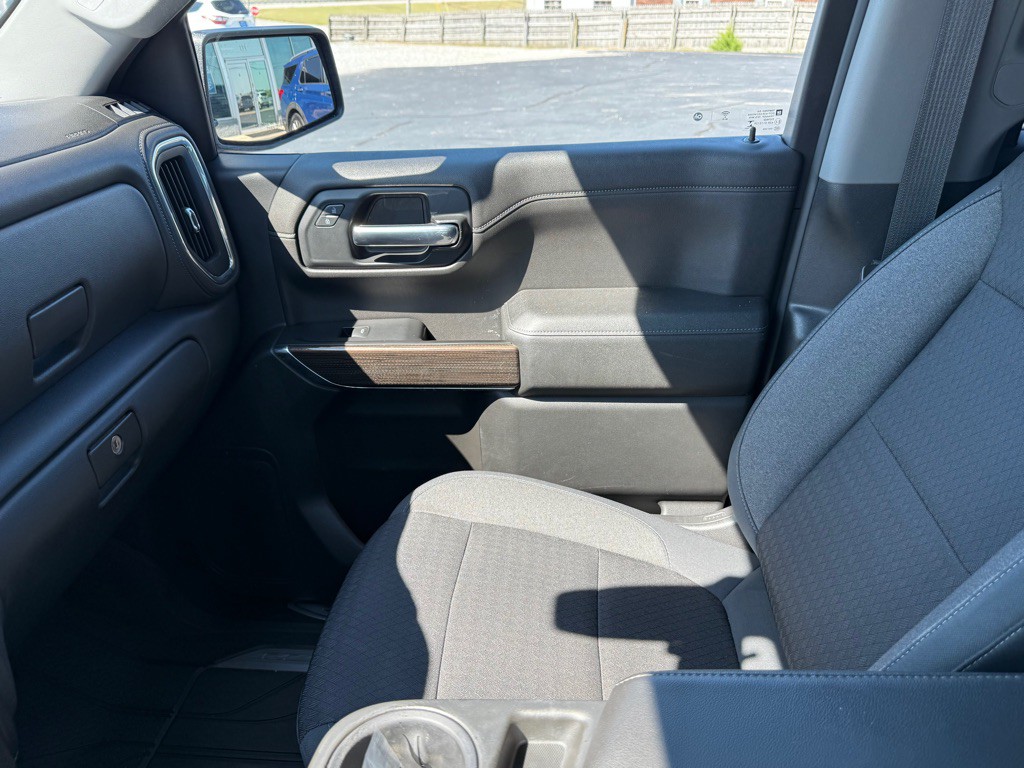 2019 Chevrolet Silverado 1500 Image 21