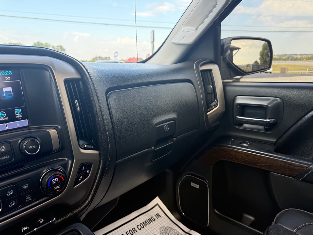 2017 GMC Sierra Image 22