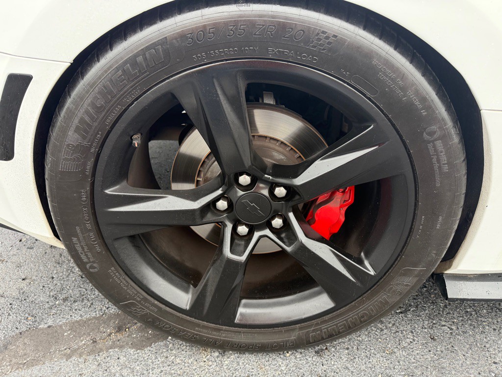 2016 Chevrolet Camaro Image 9