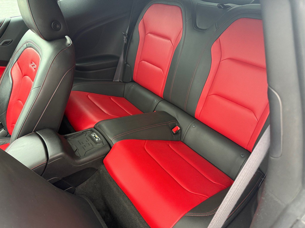 2016 Chevrolet Camaro Image 23