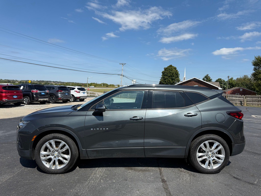 2019 Chevrolet Blazer Image 2
