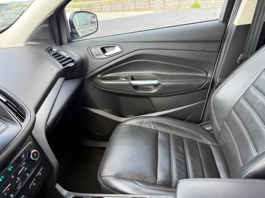 2018 Ford Escape Image 17