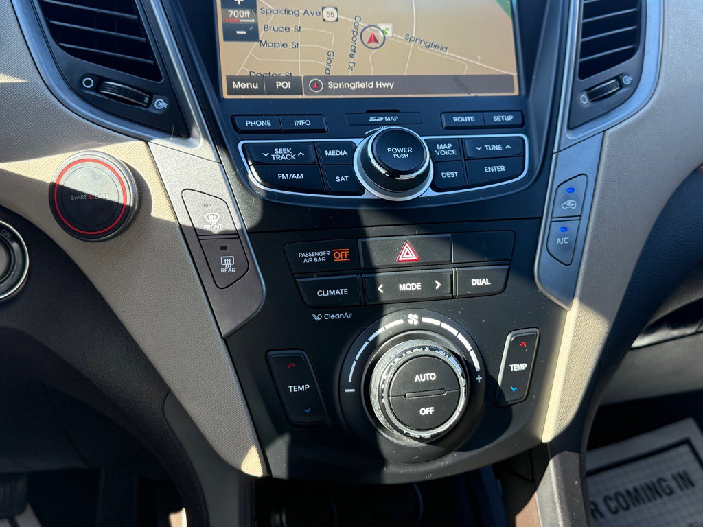 2015 Hyundai Santa Fe Sport Image 16
