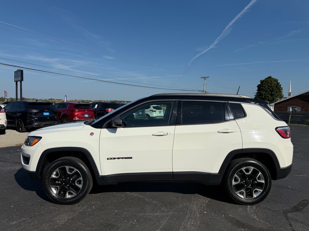 2018 Jeep Compass Image 2