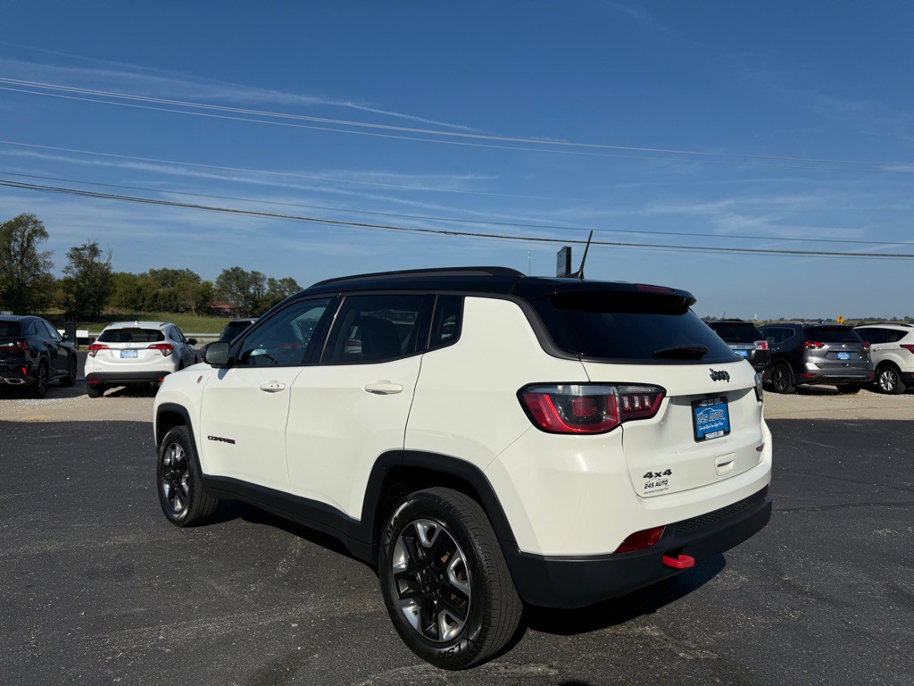 2018 Jeep Compass Image 3