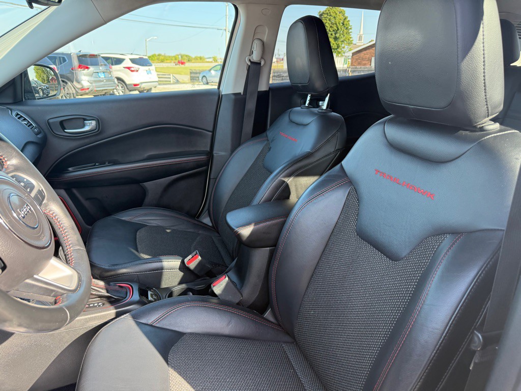 2018 Jeep Compass Image 11