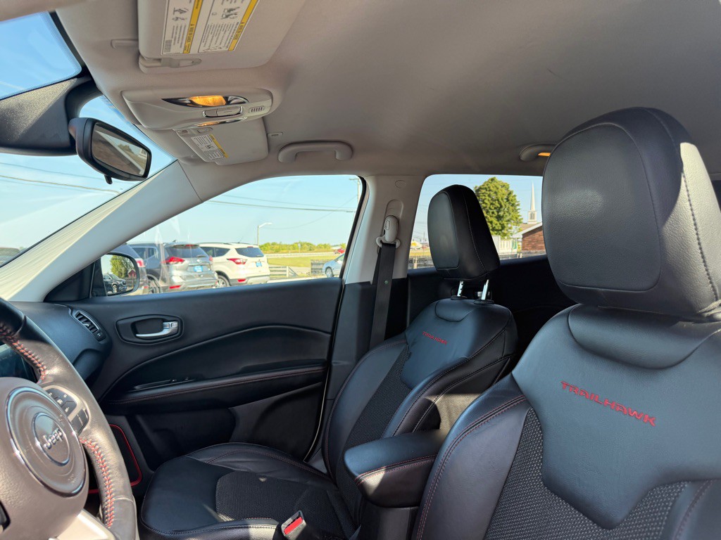 2018 Jeep Compass Image 12