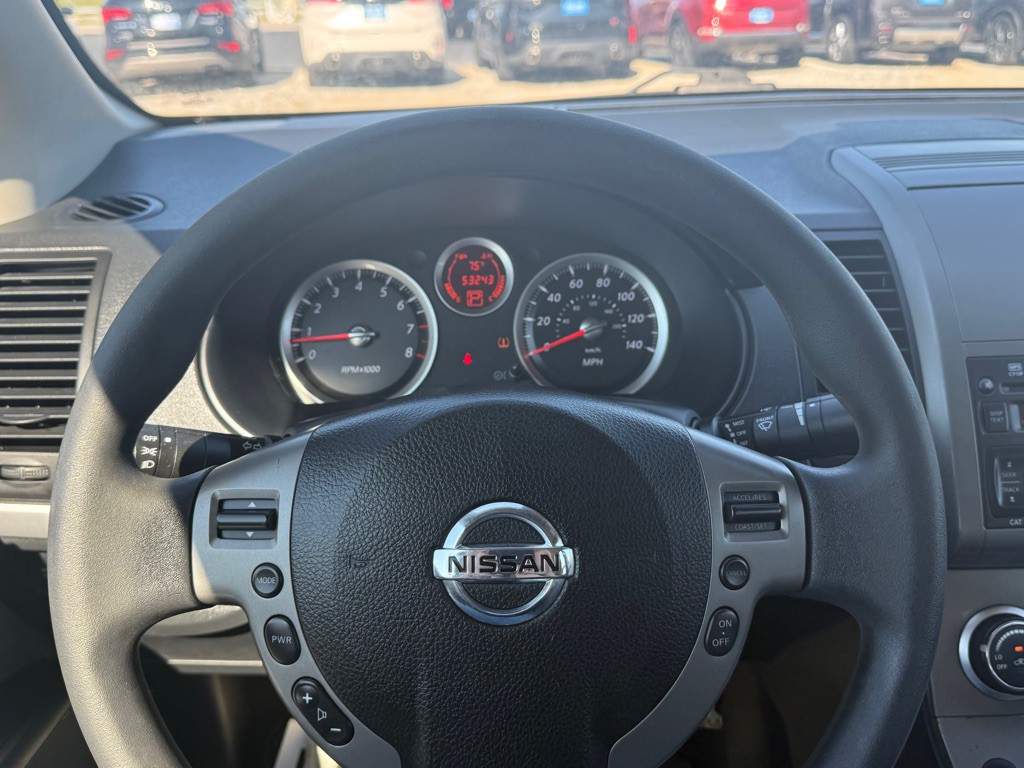 2011 Nissan Sentra Image 13