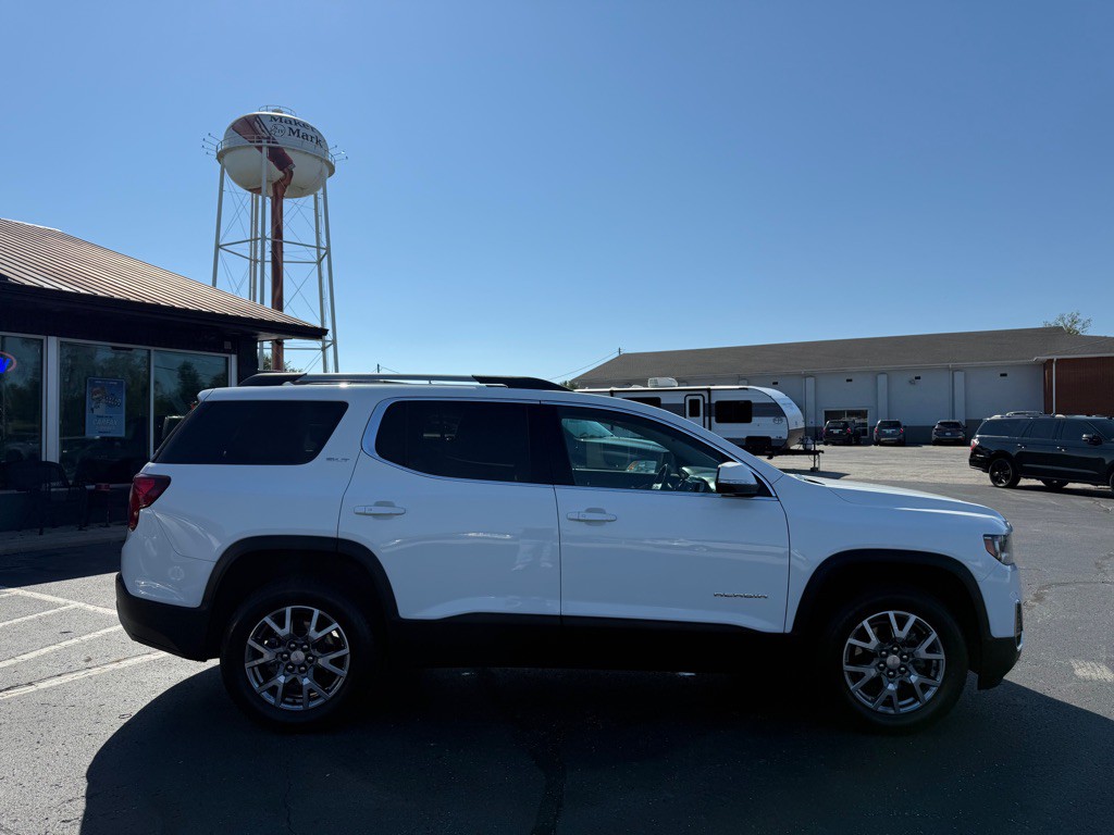 2023 GMC Acadia Image 6