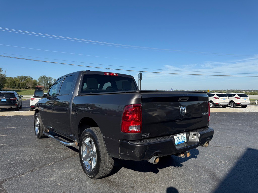2014 RAM 1500 Image 3