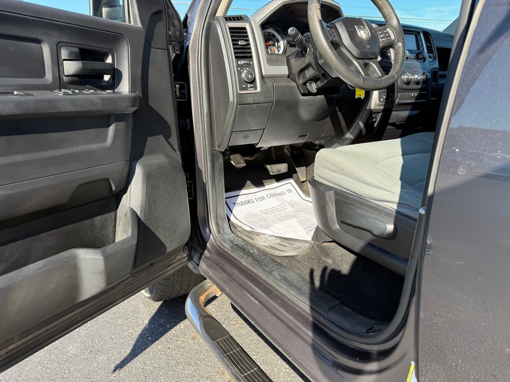 2014 RAM 1500 Image 11