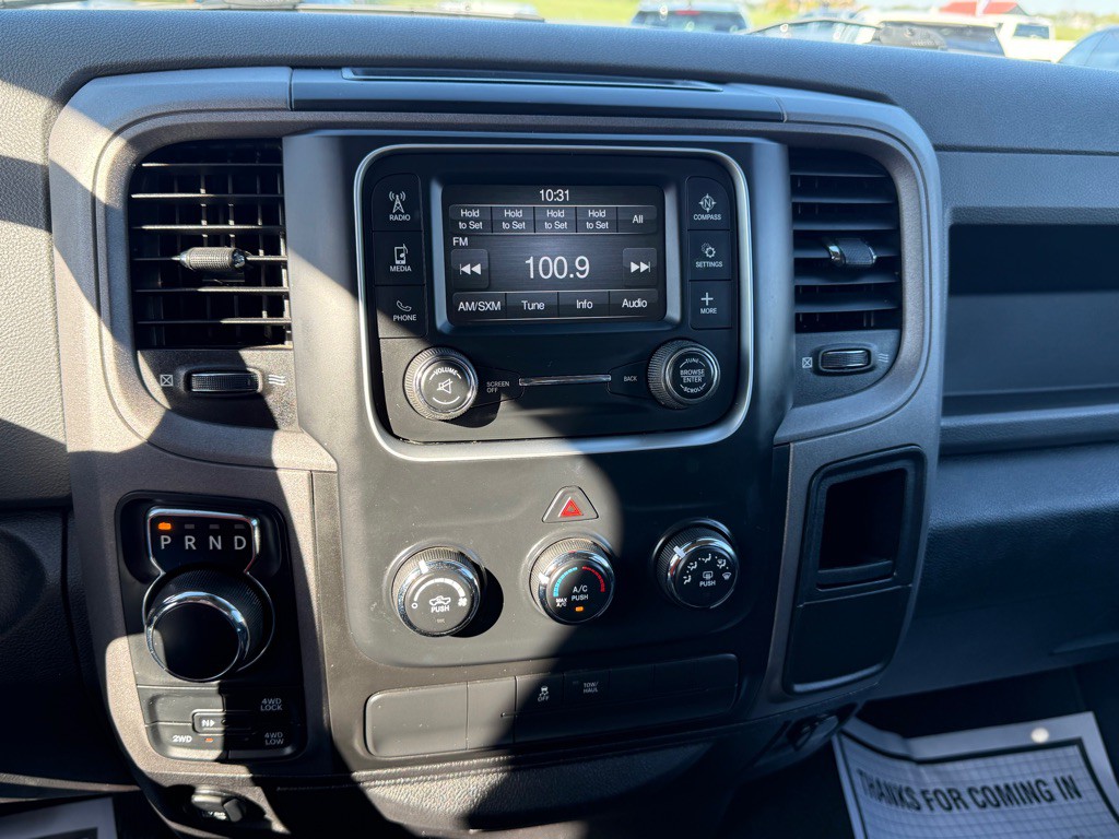 2014 RAM 1500 Image 16
