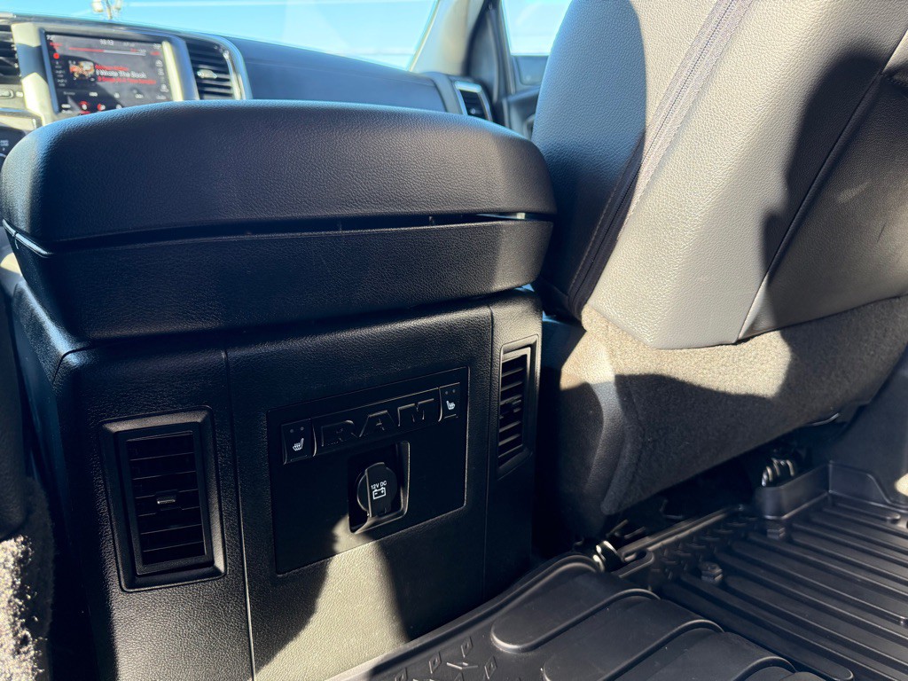 2018 RAM 2500 Image 27