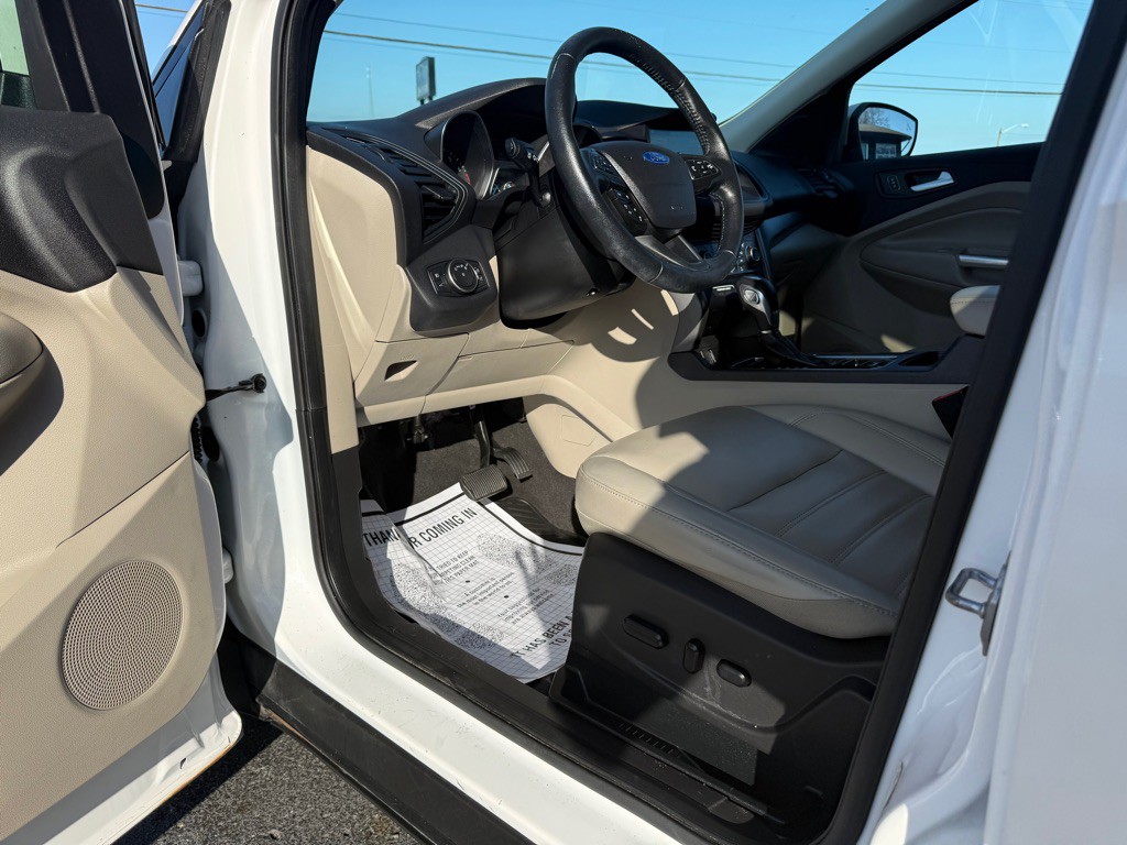 2019 Ford Escape Image 11