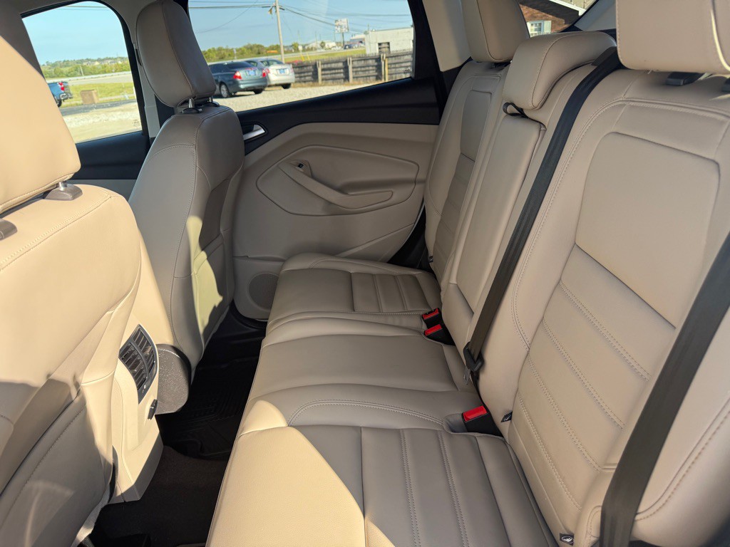 2019 Ford Escape Image 24