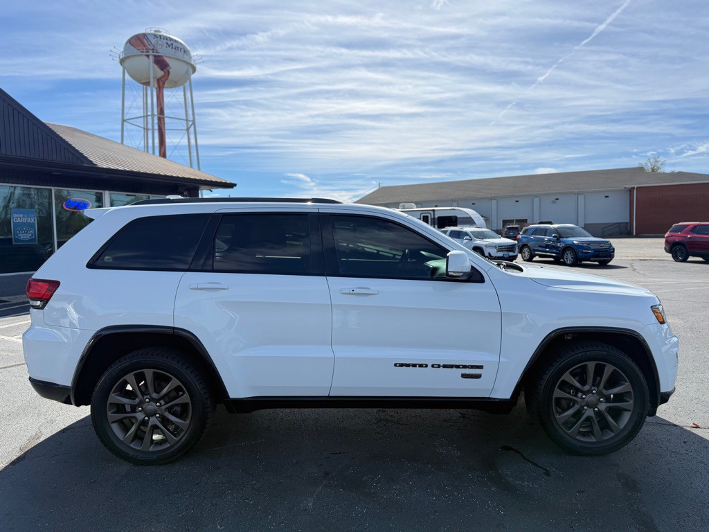 2016 Jeep Grand Cherokee Image 6