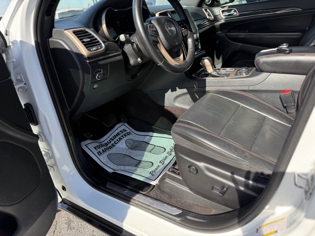 2016 Jeep Grand Cherokee Image 11