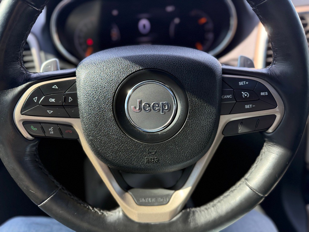 2016 Jeep Grand Cherokee Image 16