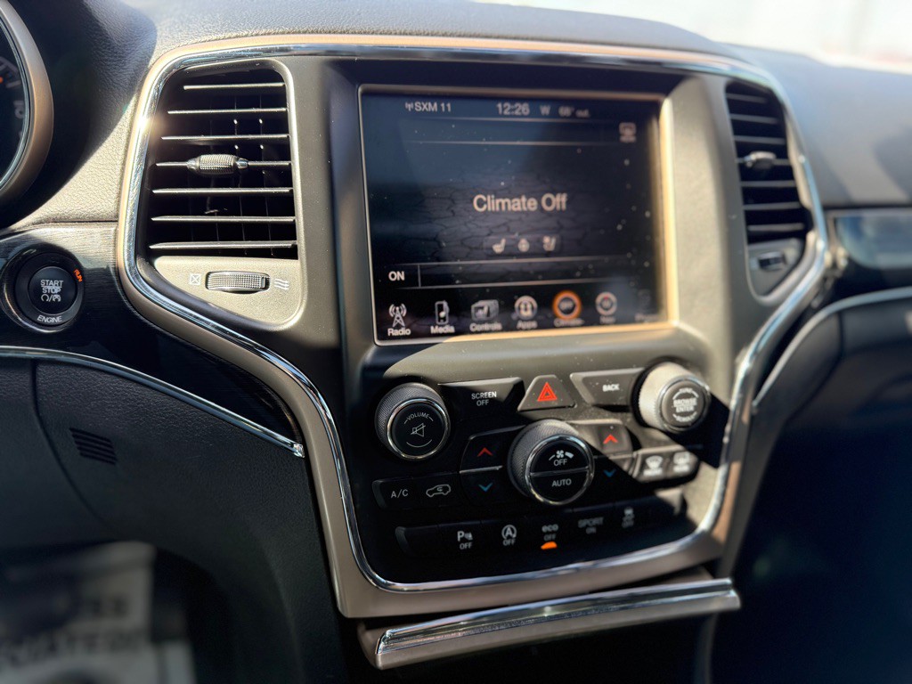 2016 Jeep Grand Cherokee Image 17