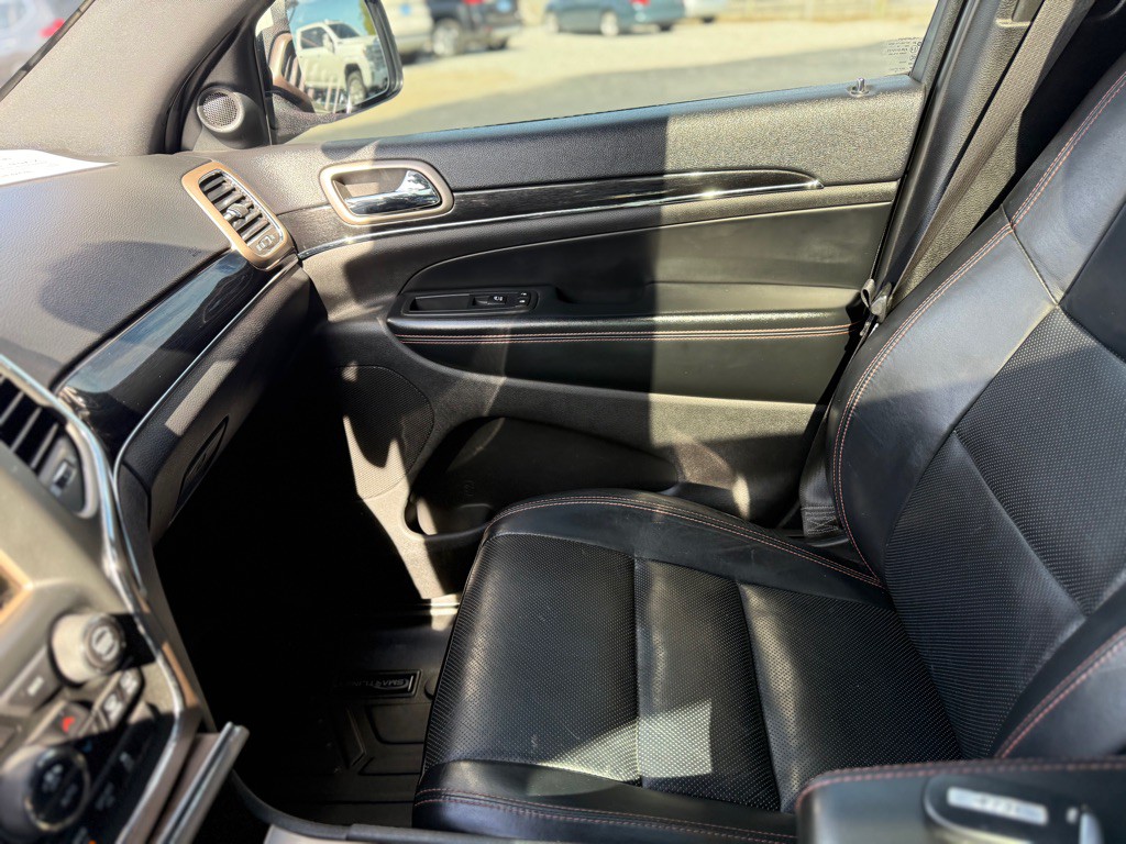 2016 Jeep Grand Cherokee Image 20