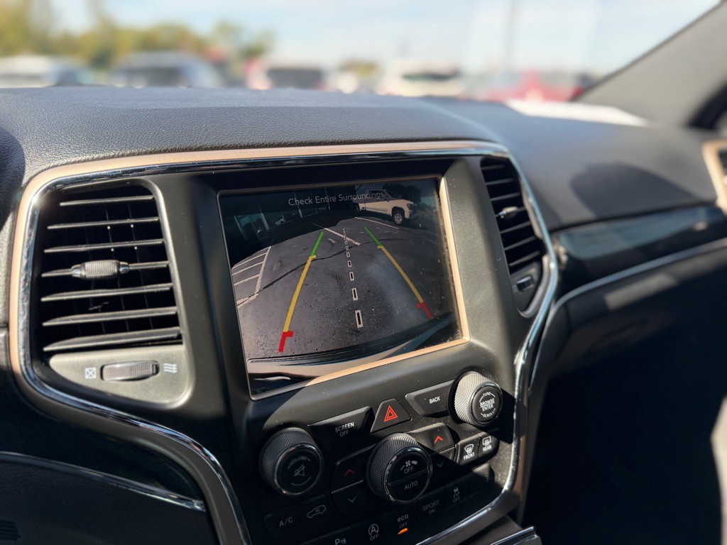 2016 Jeep Grand Cherokee Image 22