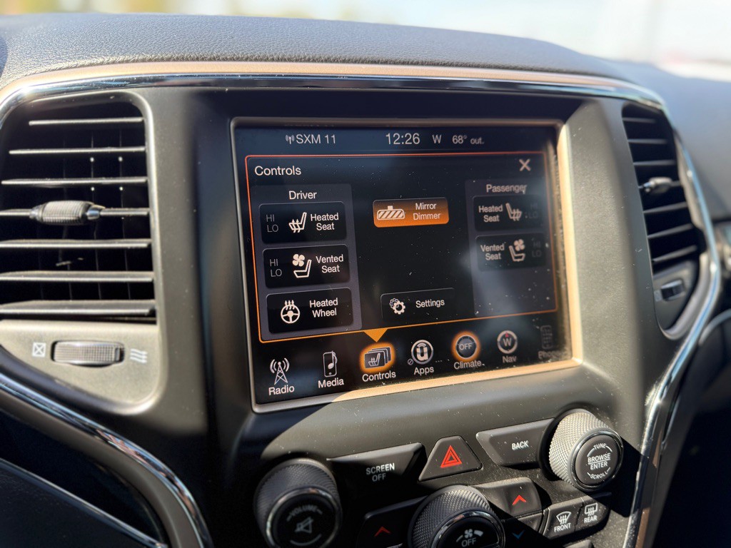 2016 Jeep Grand Cherokee Image 23