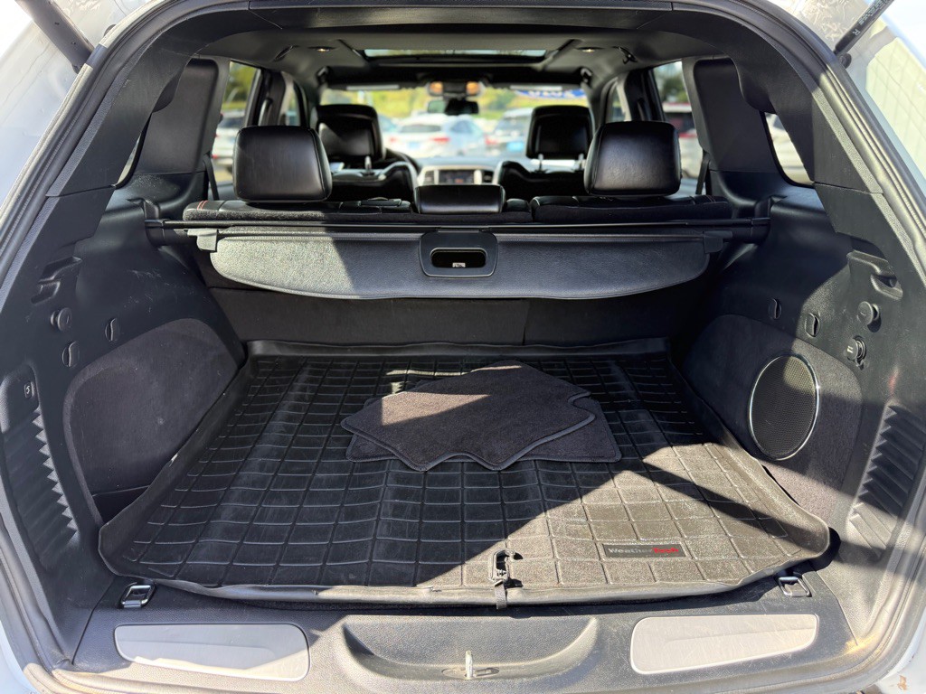 2016 Jeep Grand Cherokee Image 29