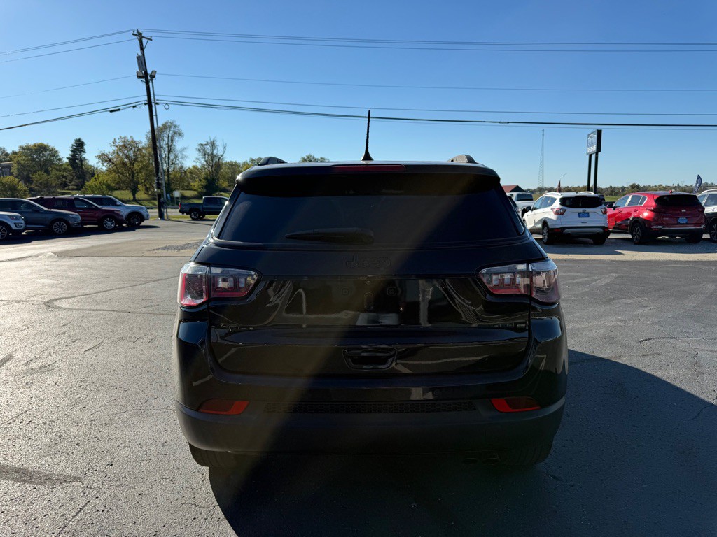 2018 Jeep Compass Image 4