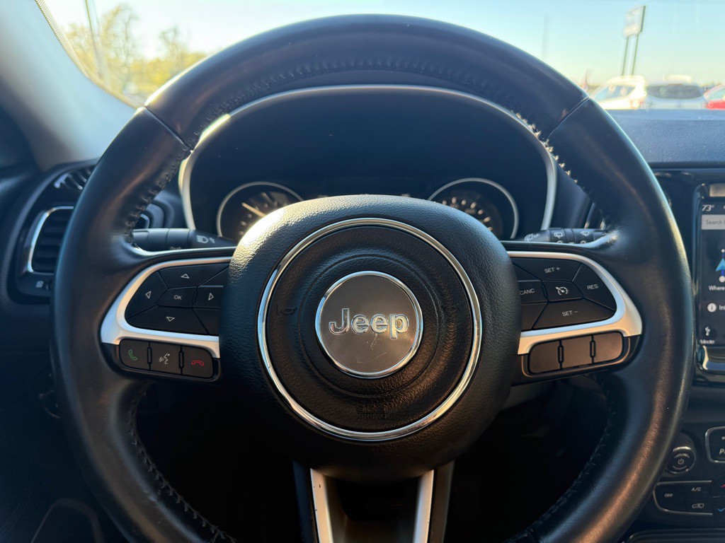 2018 Jeep Compass Image 14