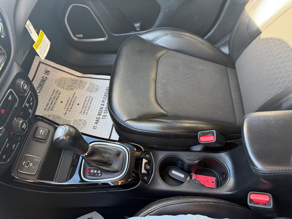 2018 Jeep Compass Image 17
