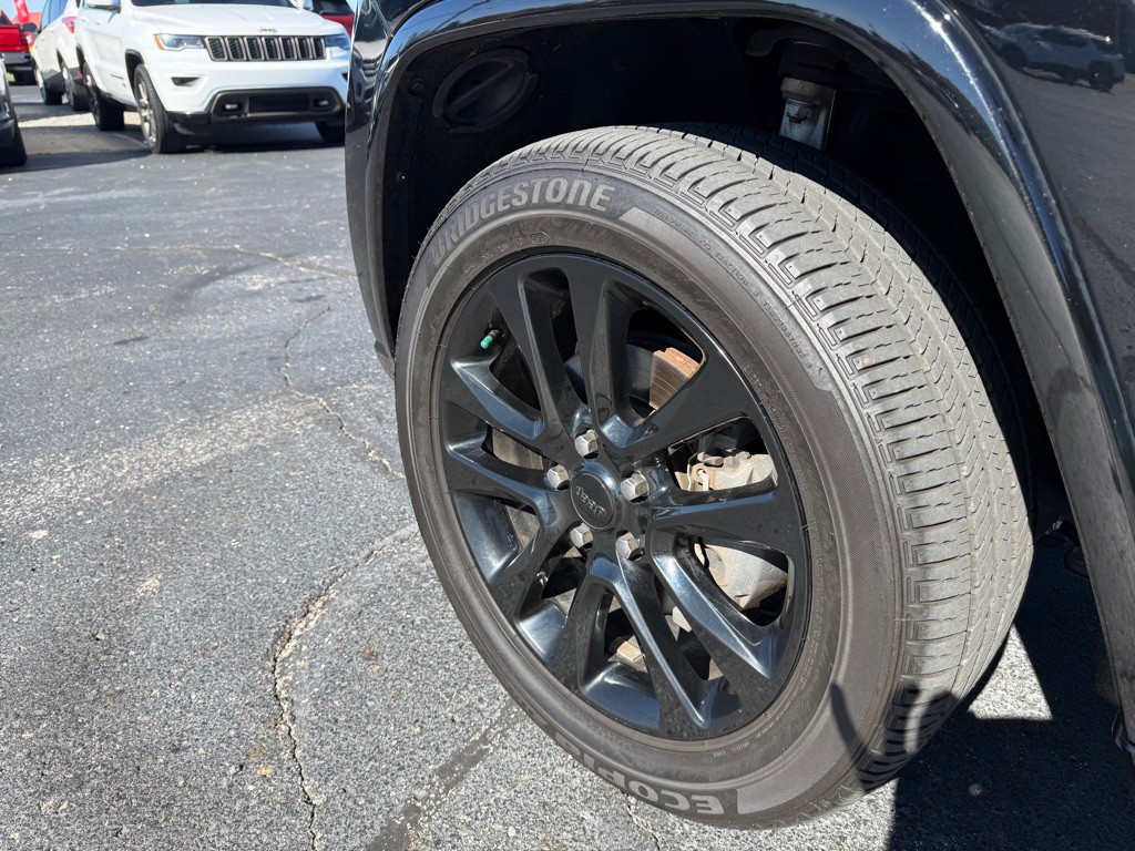 2018 Jeep Grand Cherokee Image 9