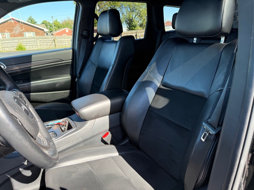 2018 Jeep Grand Cherokee Image 12