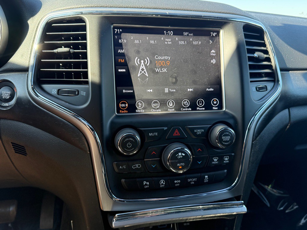 2018 Jeep Grand Cherokee Image 16