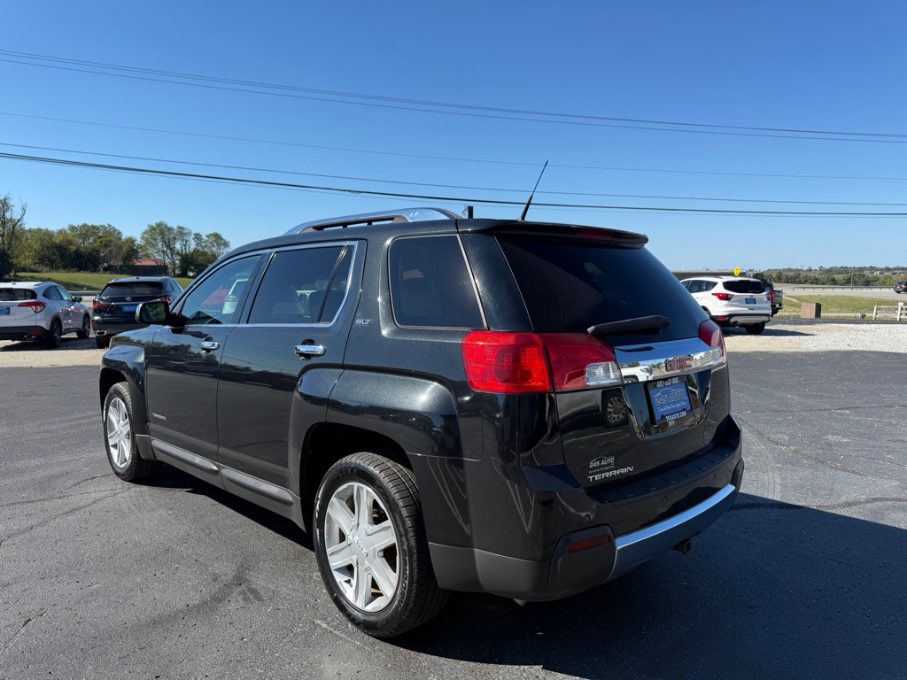 2011 GMC Terrain Image 3