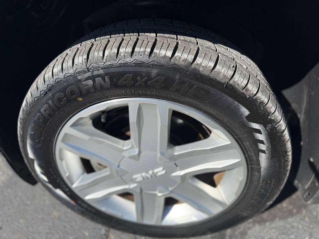 2011 GMC Terrain Image 9