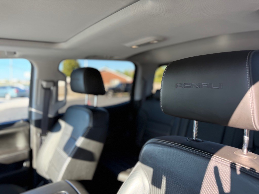 2017 GMC Sierra Image 15