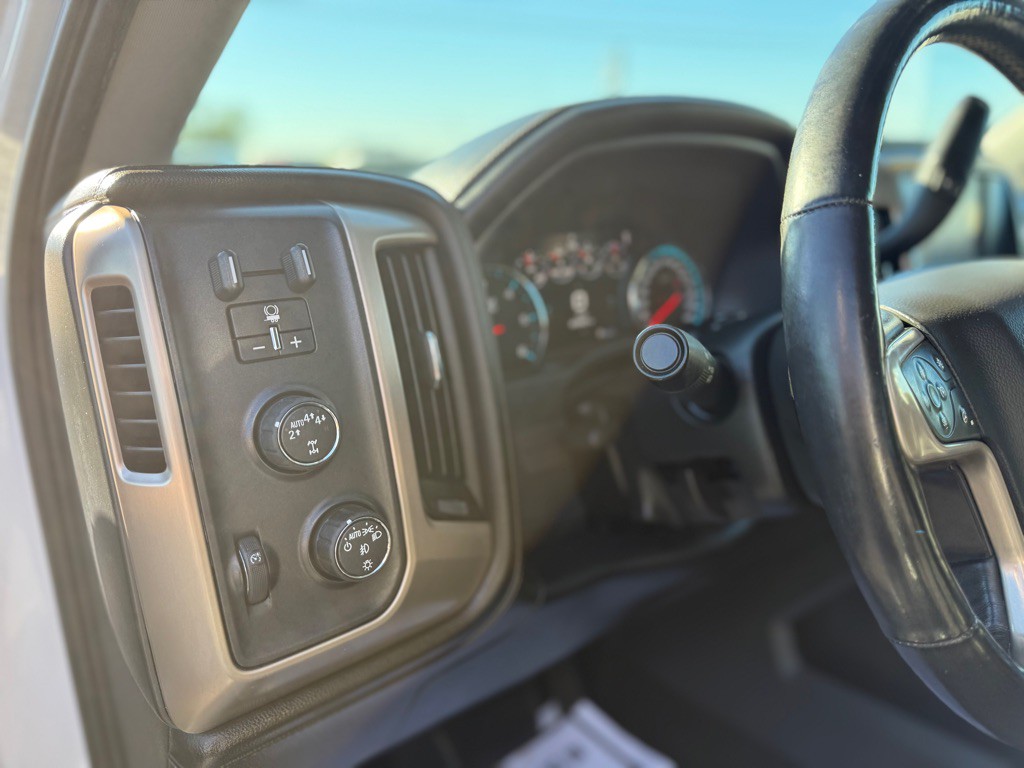 2017 GMC Sierra Image 17