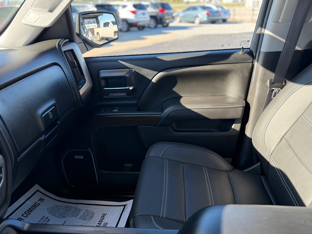 2017 GMC Sierra Image 22