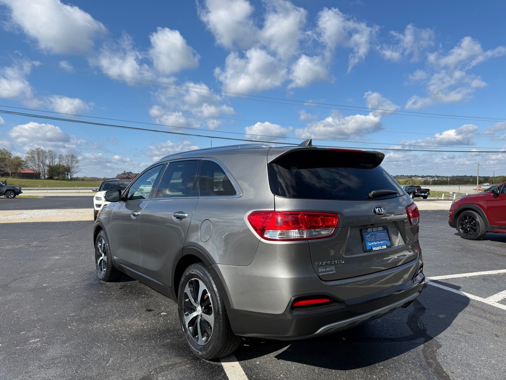 2017 Kia Sorento Image 3