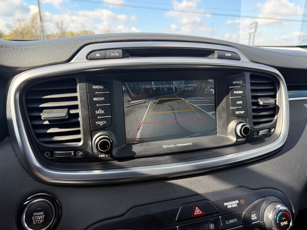 2017 Kia Sorento Image 20