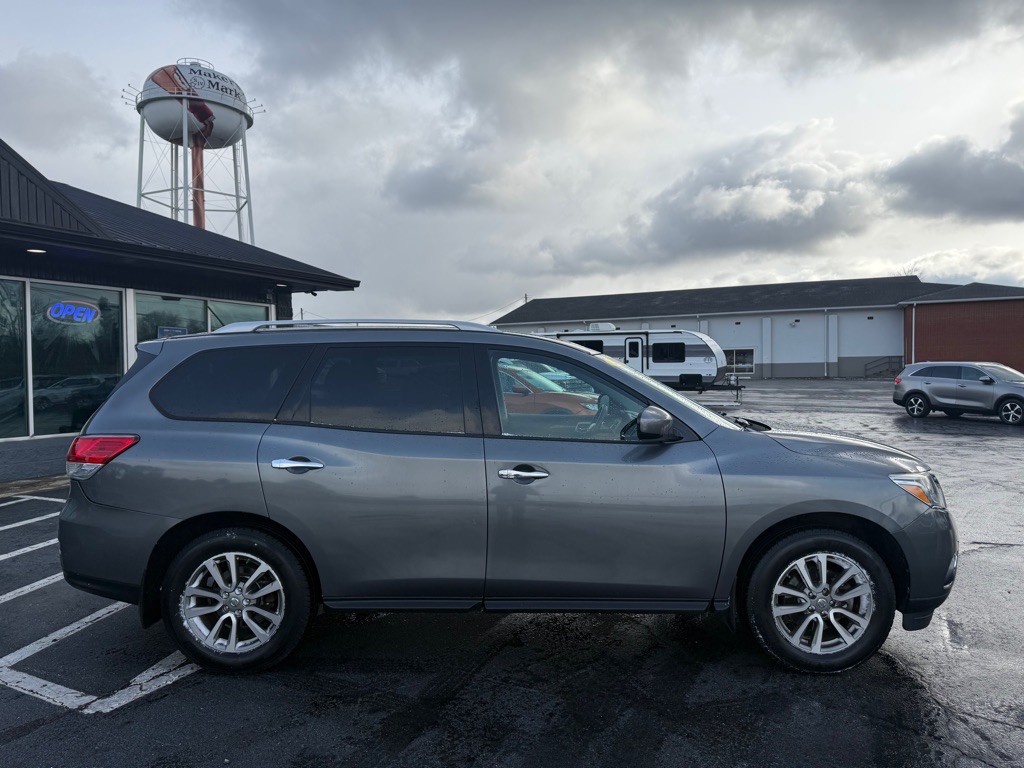 2015 Nissan Pathfinder Image 6