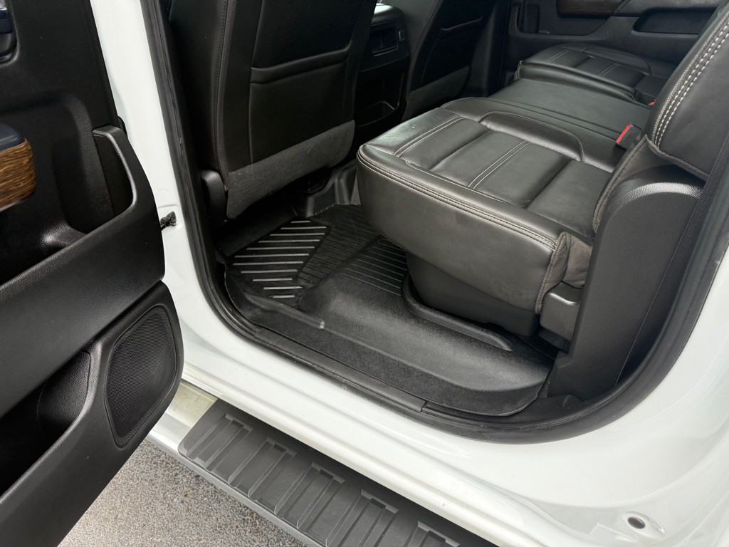 2019 GMC Sierra Image 23