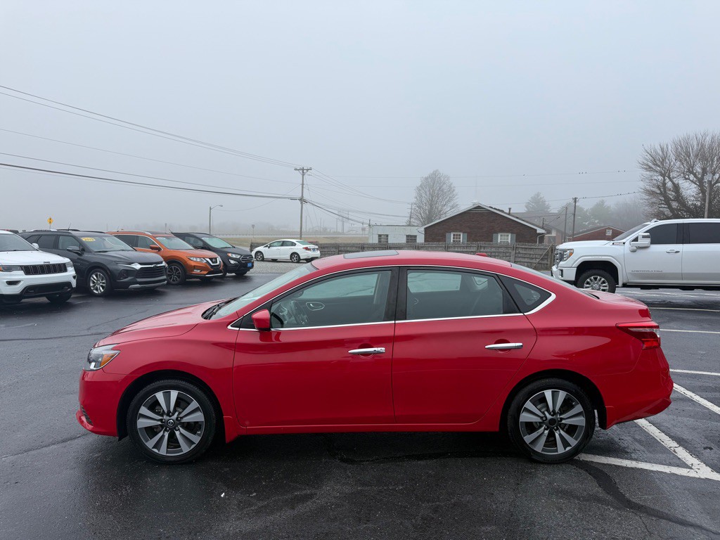 2019 Nissan Sentra Image 2