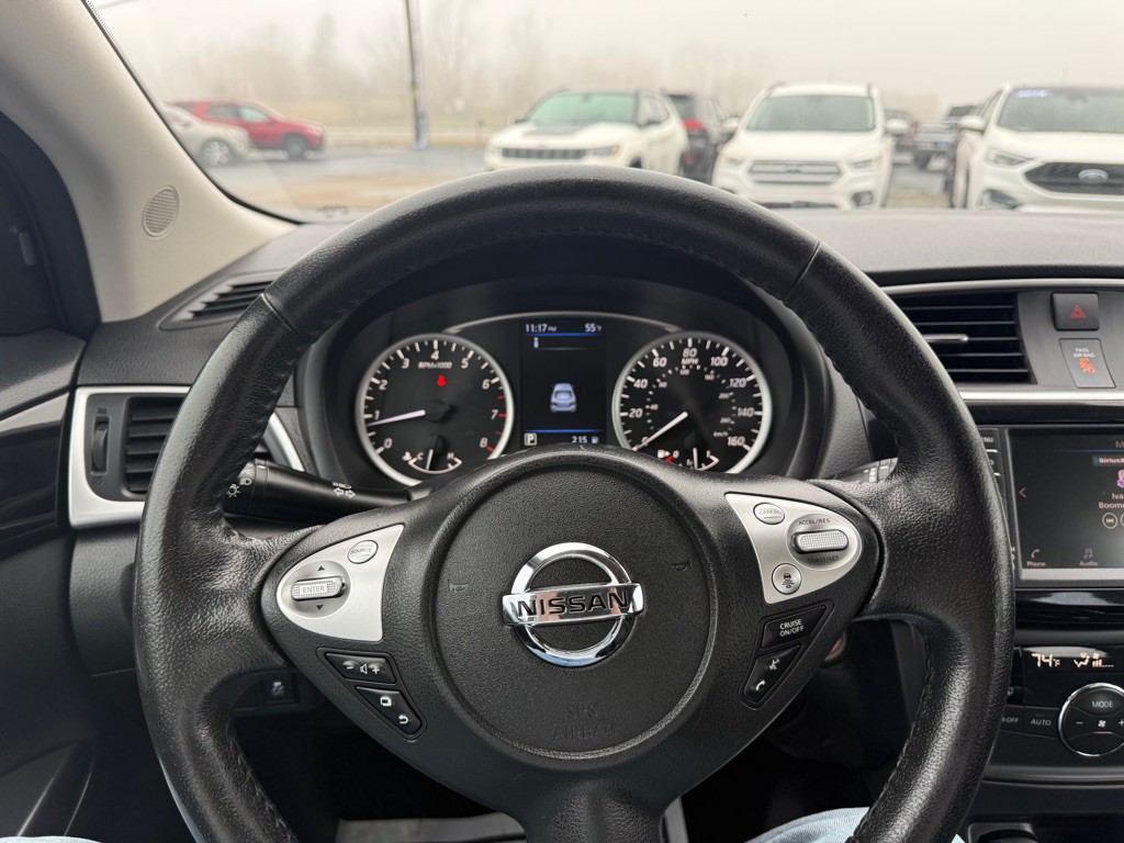 2019 Nissan Sentra Image 14