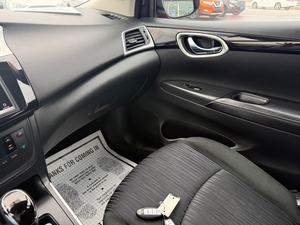 2019 Nissan Sentra Image 18