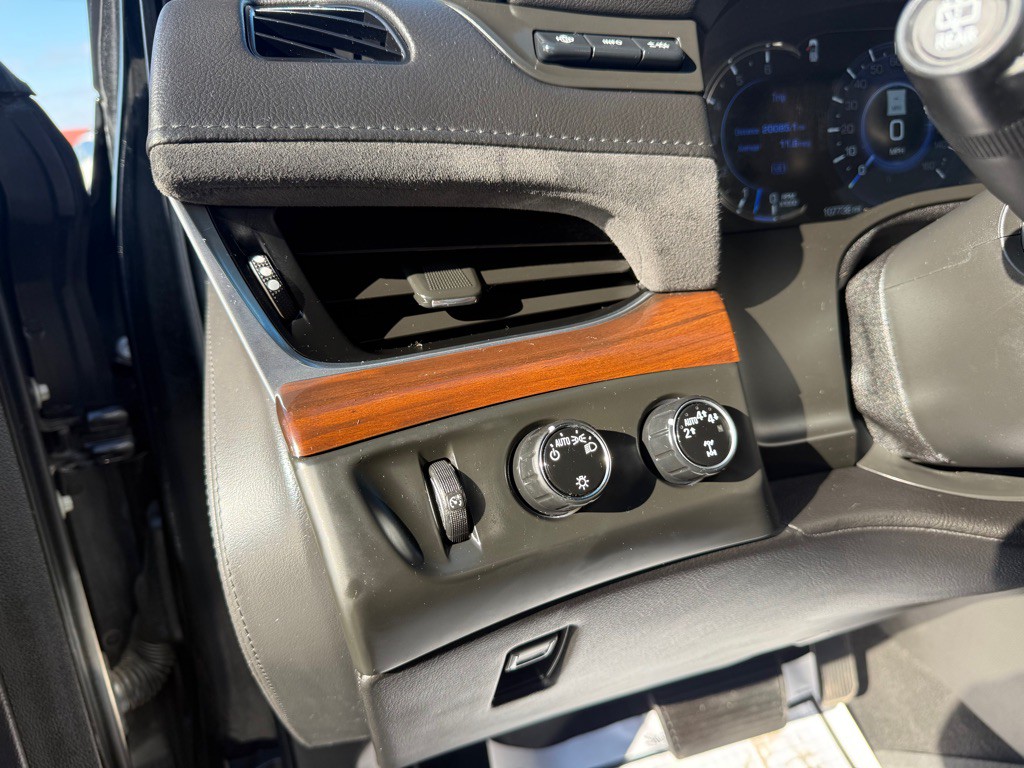 2019 Cadillac Escalade Image 15