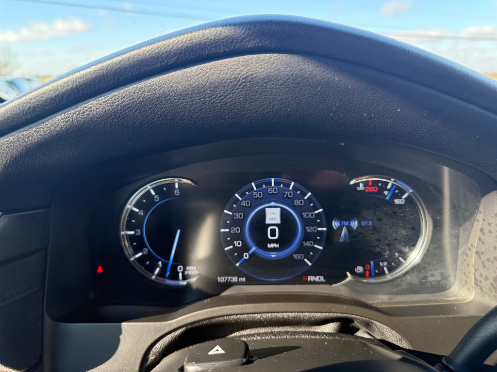 2019 Cadillac Escalade Image 16