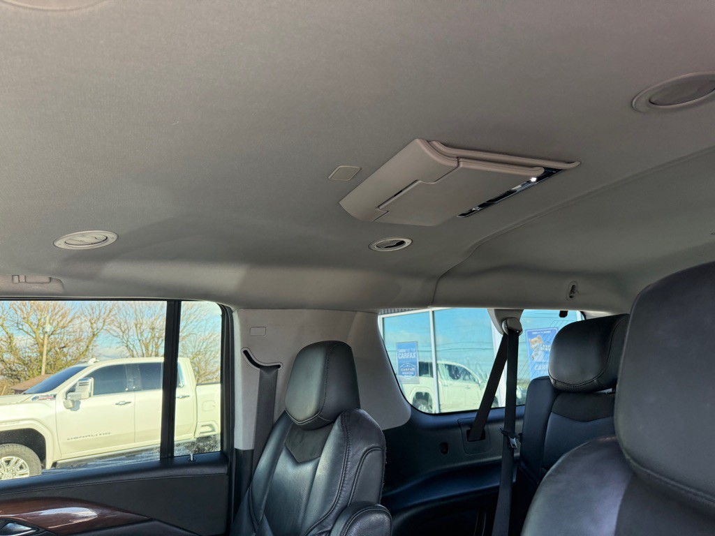 2019 Cadillac Escalade Image 30