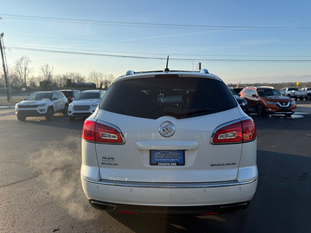 2017 Buick Enclave Image 4